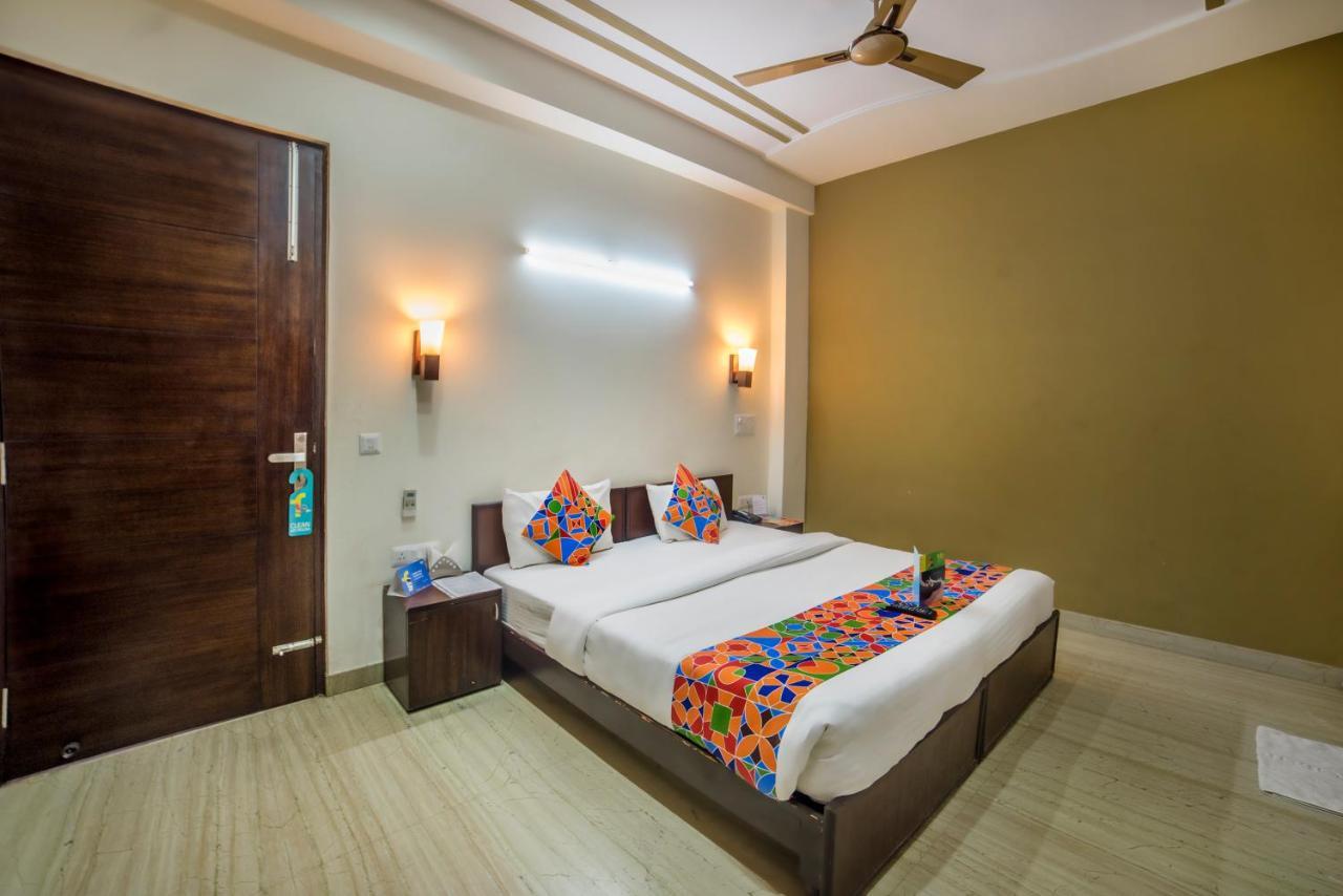 Fabhotel Mannat Residency Sec 52 Gurgaon Bagian luar foto