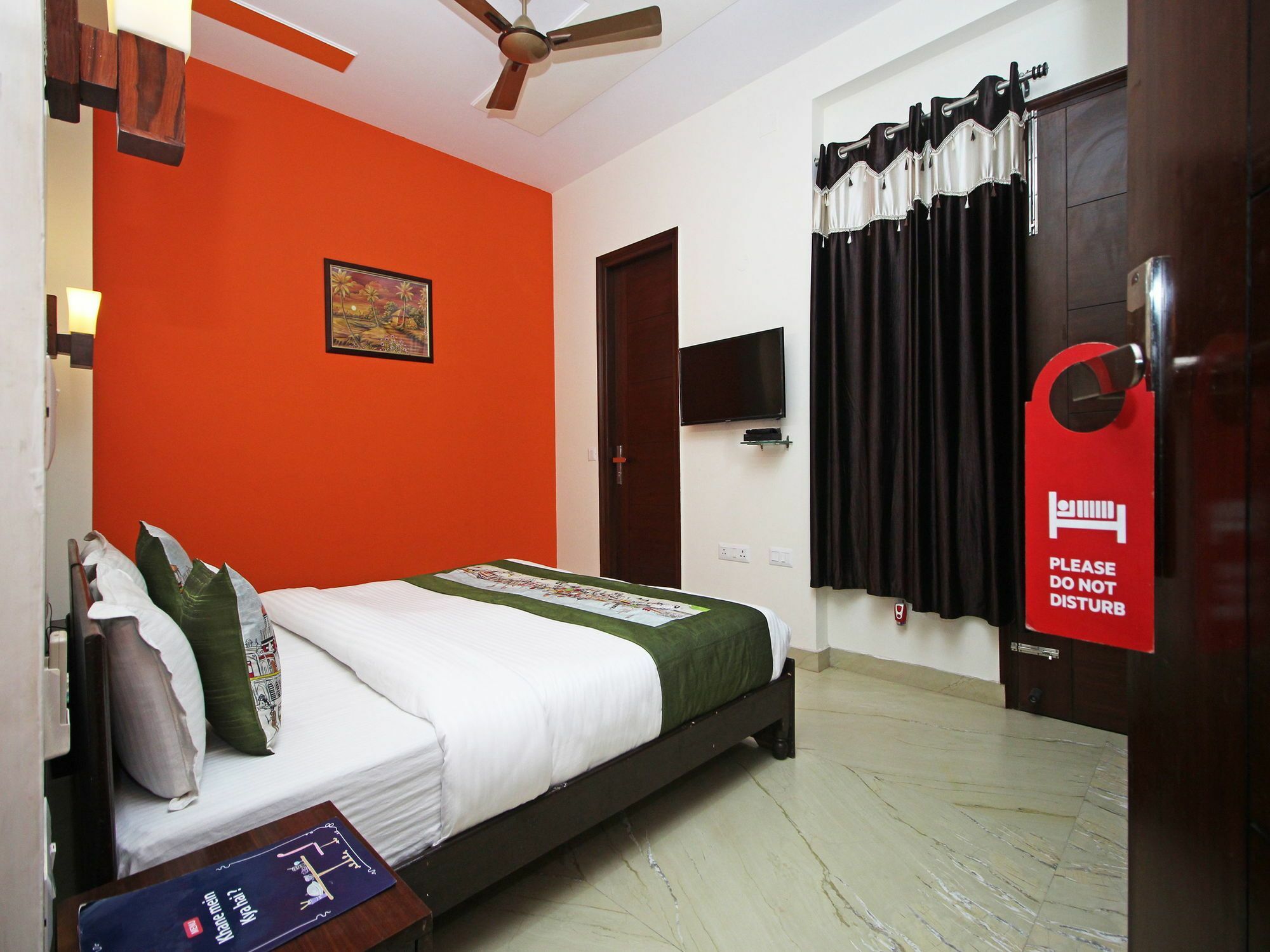 Fabhotel Mannat Residency Sec 52 Gurgaon Bagian luar foto